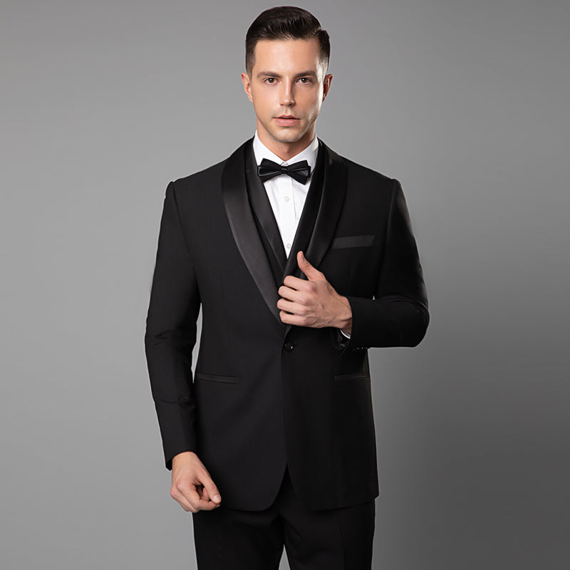 BLACK TUXEDOS SUIT