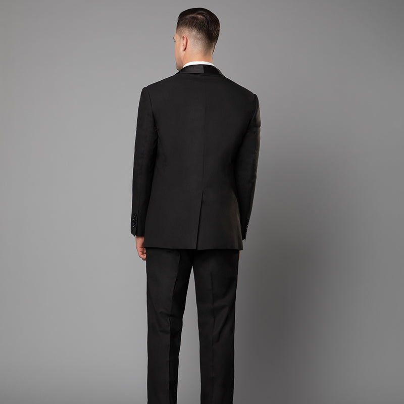 BLACK TUXEDOS SUIT